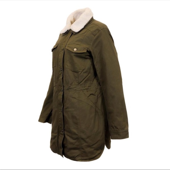 NWT Jacket 🧥🥶❄️ - Picture 3 of 4